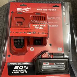 Milwaukee M18 8.0ah High Ouput Lithium Battery With Rapid Charger Brand New Price Firm