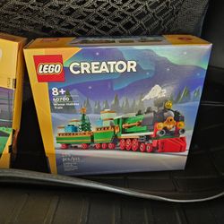 Lego Creator Winter Holiday Train #40700