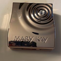 Mary Kay Rose Gold Compact