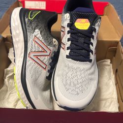New Balance Fresh Foam 680 Women’s Size 8