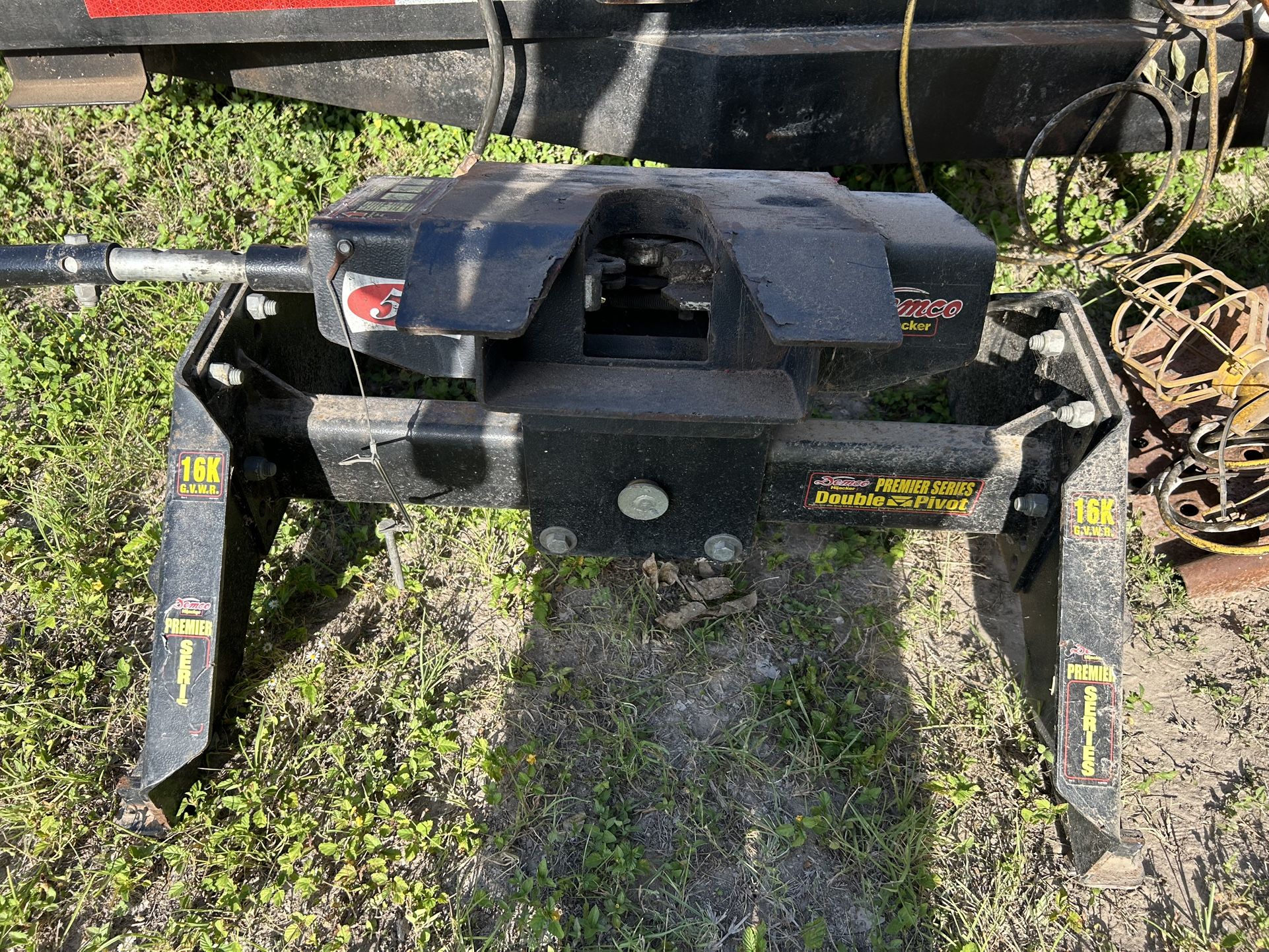 Fifth Wheel Hitch