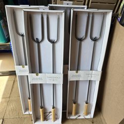 NEW Threshold Roasting Stick For Marshmallows,  Hotdogs, Fish...