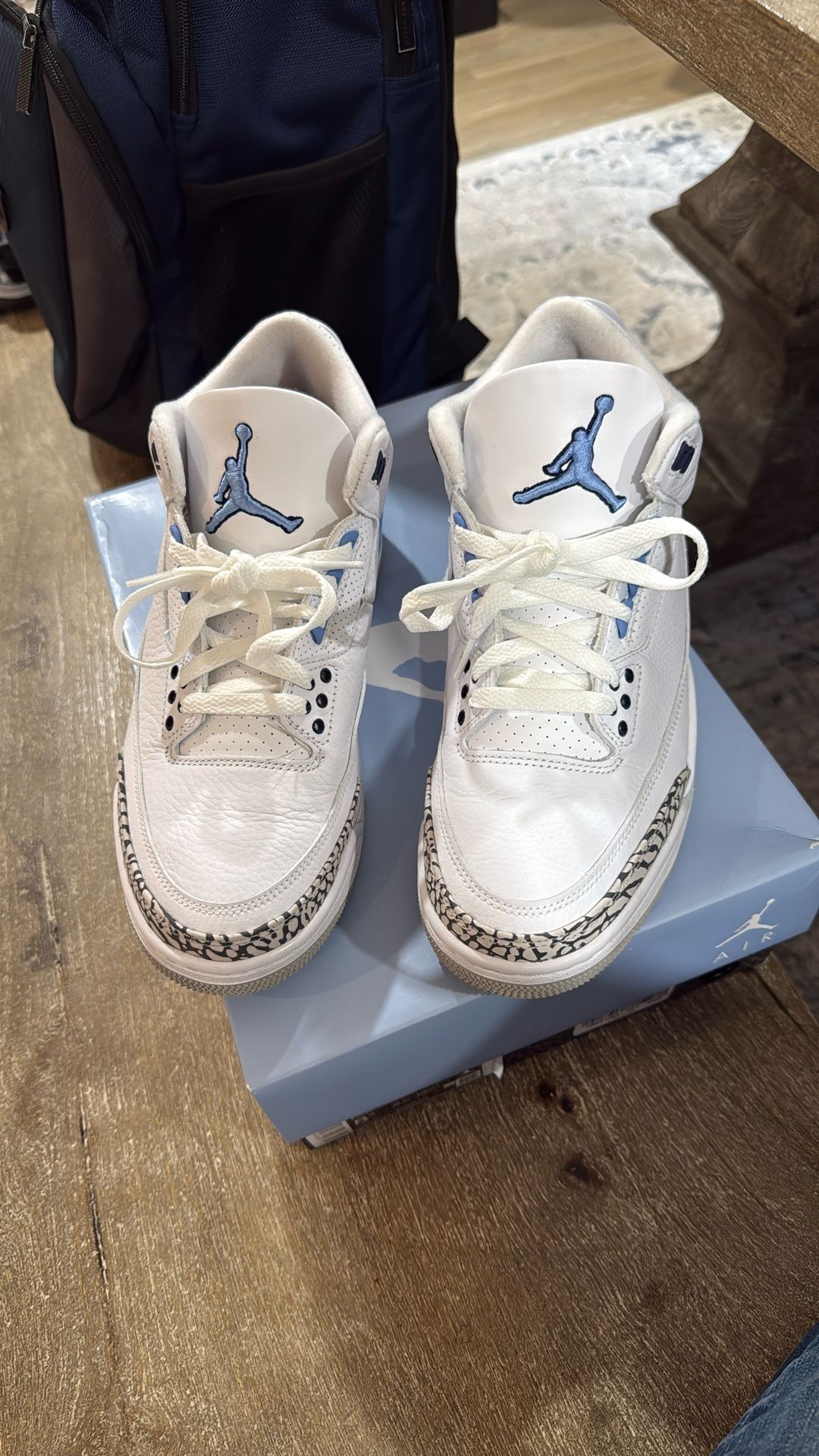 Air Jordan Retro 3 UNC Blue