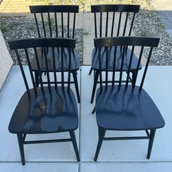 Chairs Four Black Wooden Windsor Style (*Flawed* Please Read The Description!!!)
