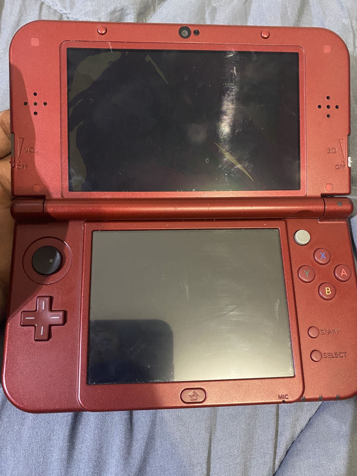 Broken Nintendo 3ds Xl