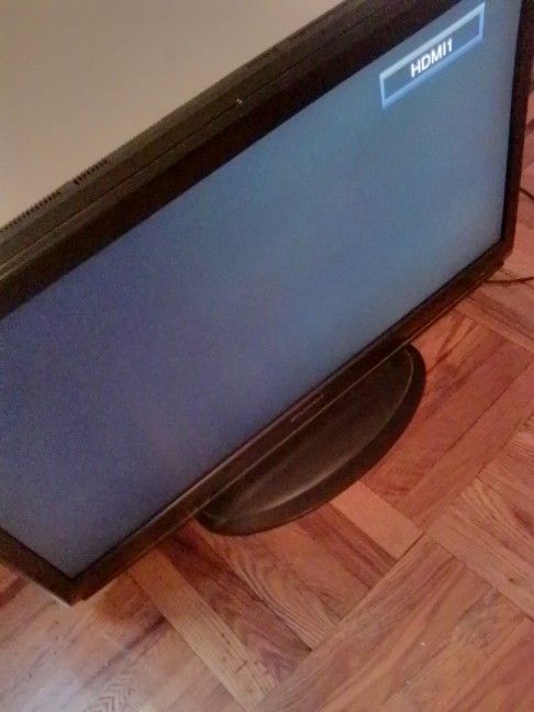 43 inch Toshiba Flat Screen 60$ , 37 Inch Slvannia Flat Screen 40$