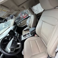 INTERIOR PRTS 2020 2021 2022 2023 FORD EXPLORER PARTS BUMPER DOOR LIGHTS SUSPENSION DOOR ENGINE OEM PARTSA