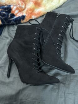 heel booties size 8