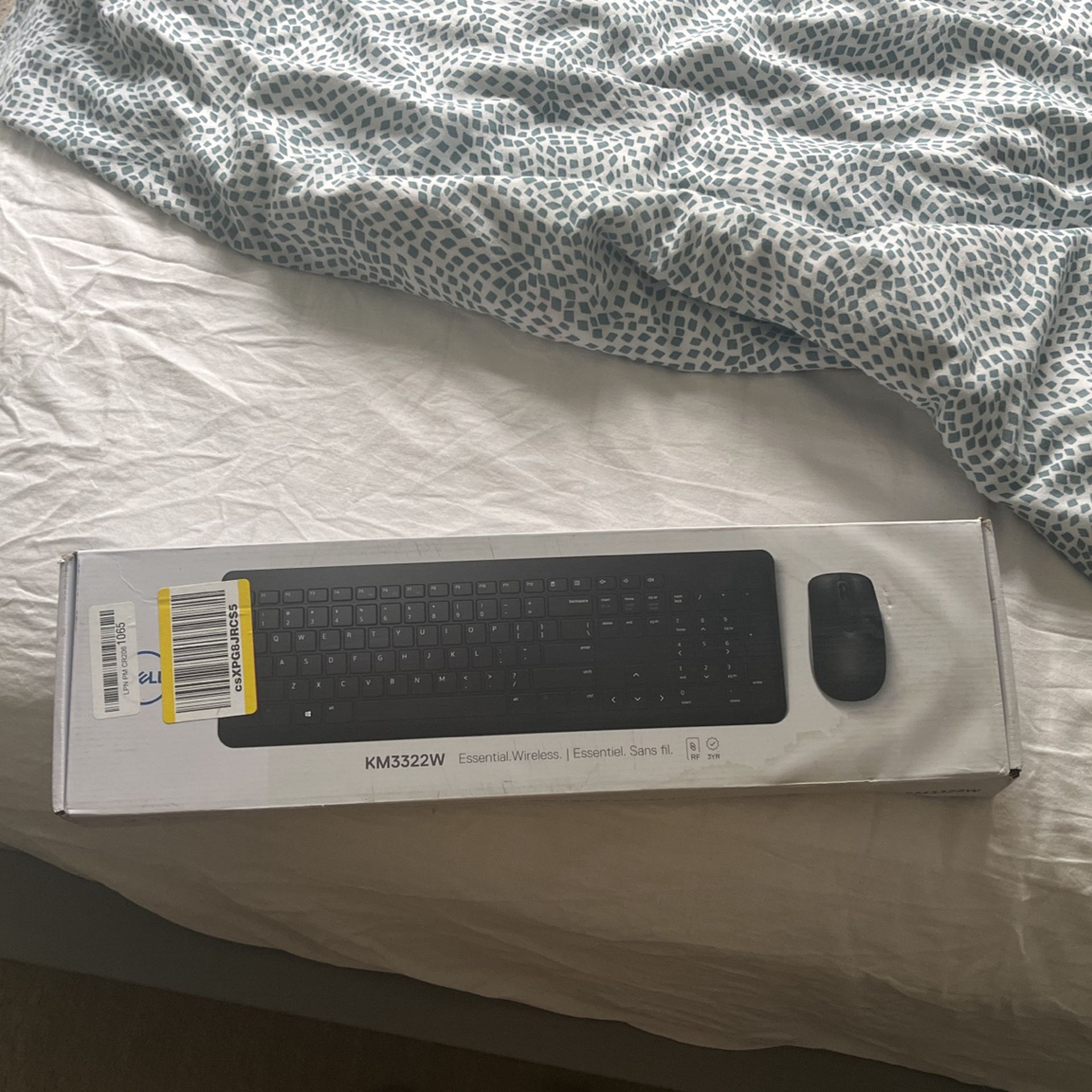 Keyboard KM3322W