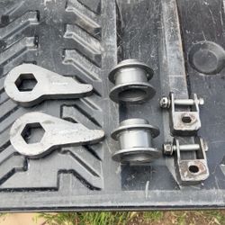 199-2005 Chevy 4wd 2” Lift Kit 