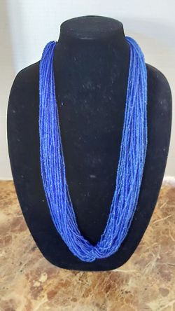 Costume Jewelry Beaded Necklace  (  blue  )