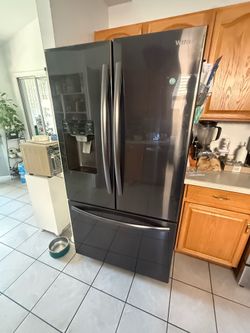 WINIA Refrigerator