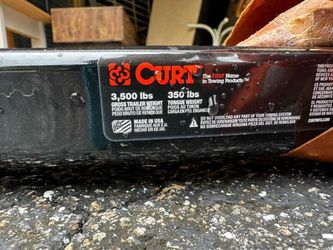 BRAND NEW CURT Trailer Hitch 3,500 lbs