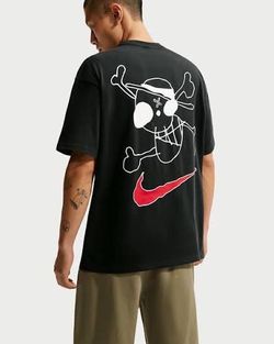 Nike x One Piece - Black Short Sleeve