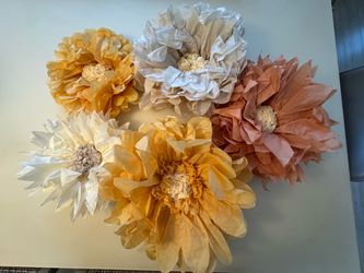Decorative Paper Flowers – Wall Décor
