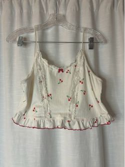 6D. Cherry Sleep Top