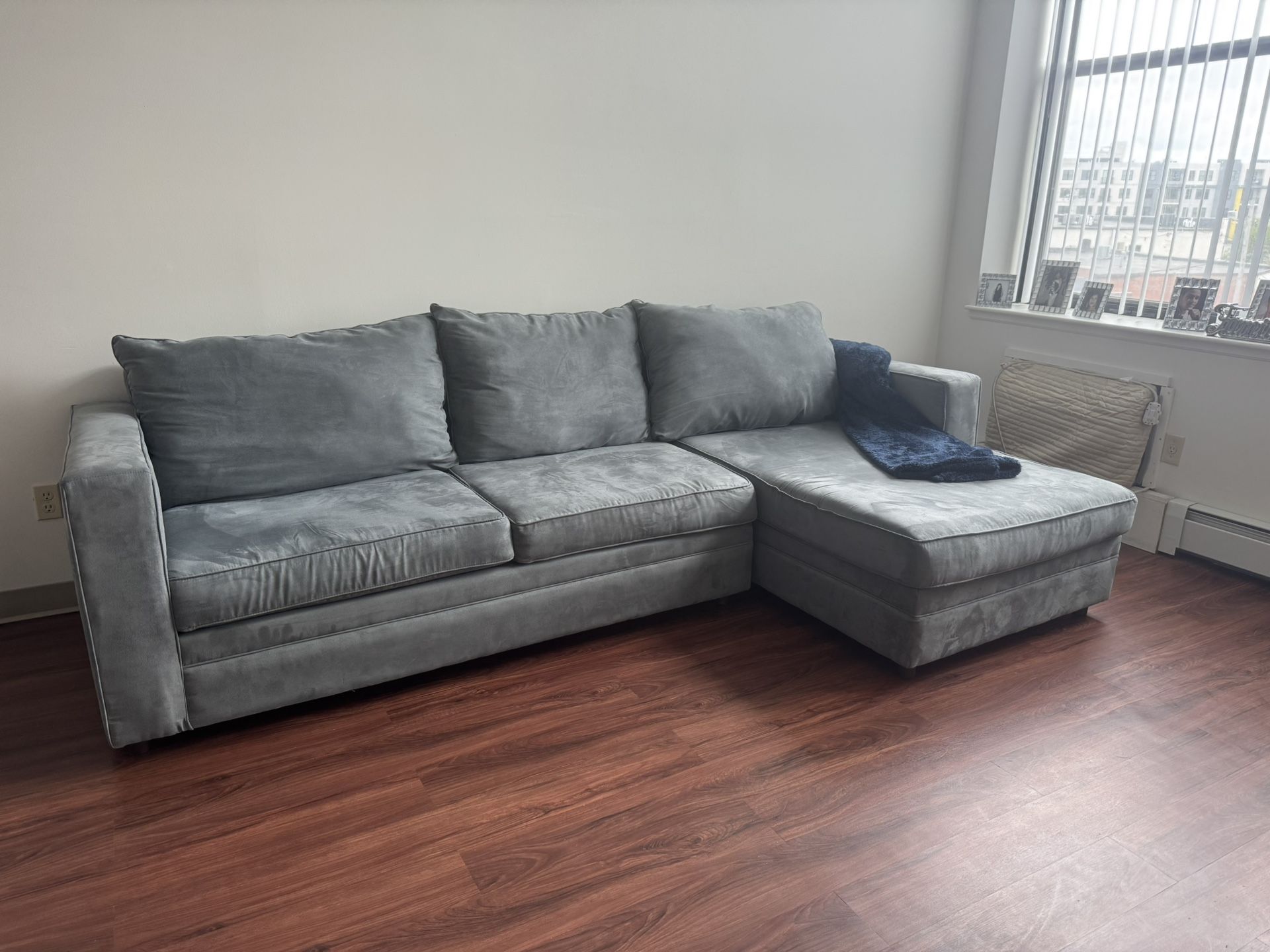 Sectional Sofa