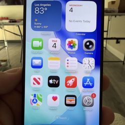 iPhone 16 Pro Unlocked Used ( NO FACE ID NOT ORIGINAL SCREEN