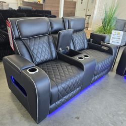 2pc Power Reclining Sofa And Loveseat Set! 