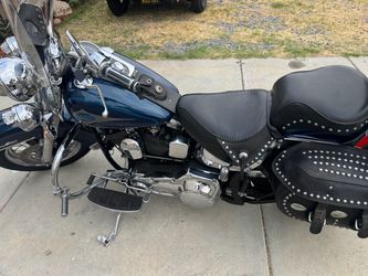 Harley-Davidson heritage softail
