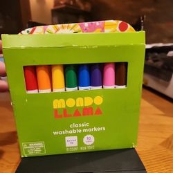 Mondo Llama Markers 10 Classic Colors Broad Tip Washable Non-Toxic (New)