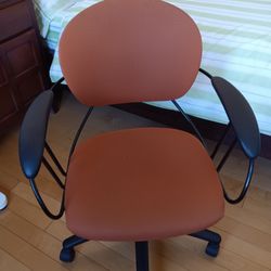 Turnstone Uno Armchair By Steelcase