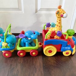 Toys-Amazing Animals Sing & Go Choo Choo