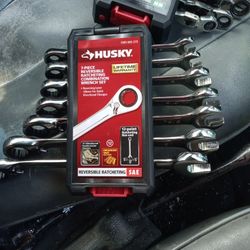 Husky. 6 And 7 Pc