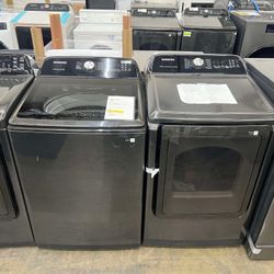 SAMSUNG 5.0 cu. ft. Capacity Top Load Washer & 7.4 cu. ft. Vented Smart Front Load Gas Dryer 