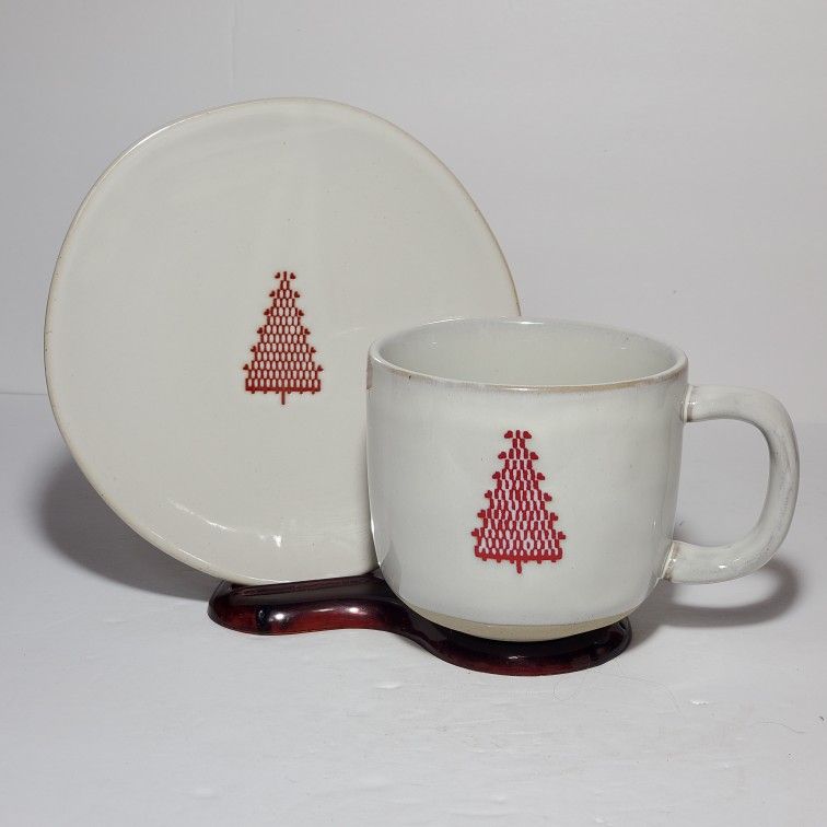 Hearth & Hand Mug and Plate Red Christmas Tree