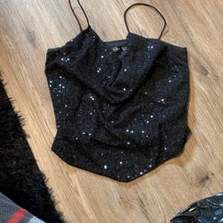 Cute Shiny black top