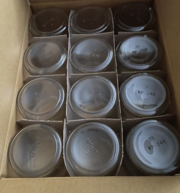 2 CASES NEW 9oz Straight Sided Candle Jars W/Lids