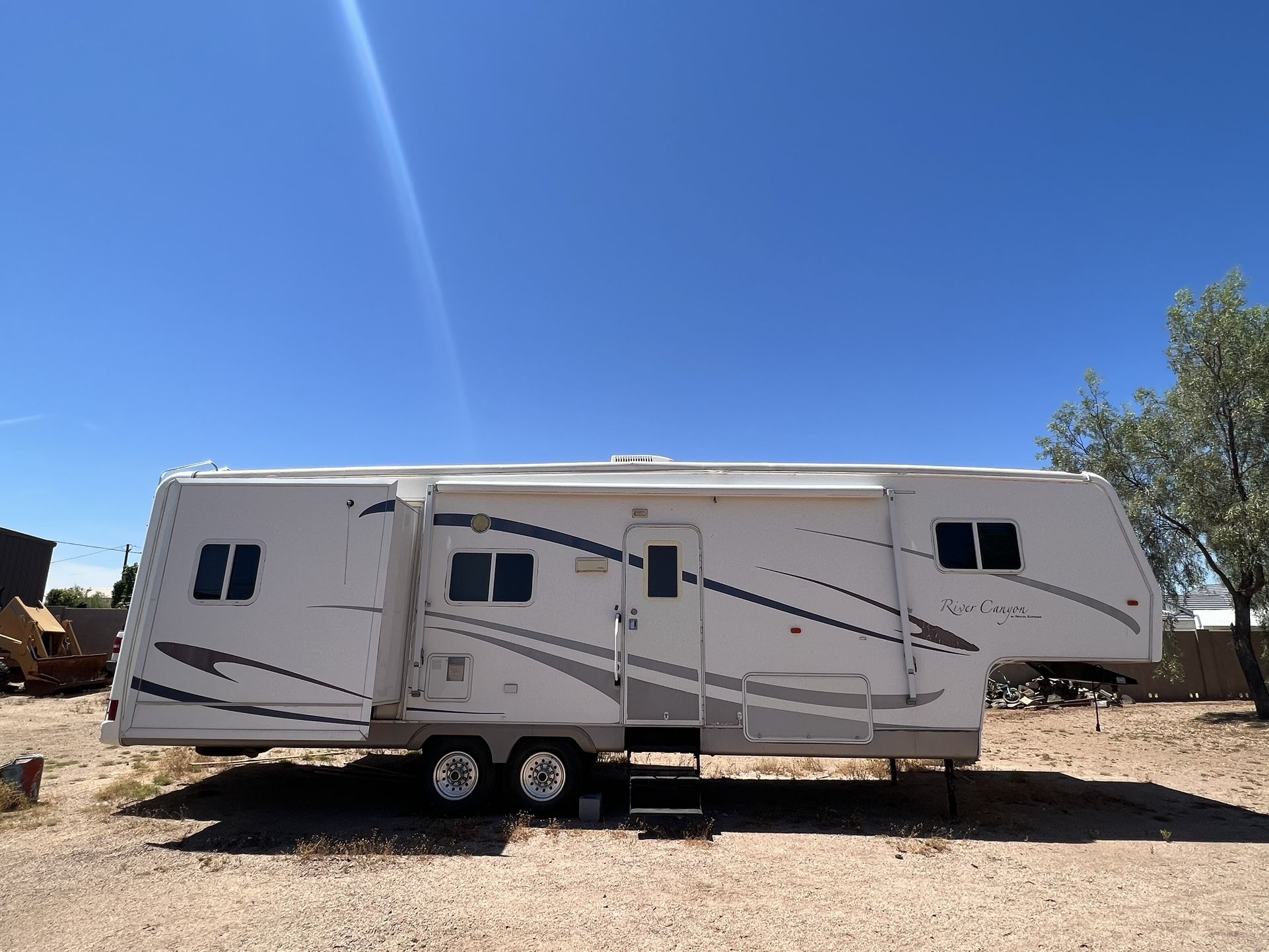 2005 Travel Supreme River Canyon
