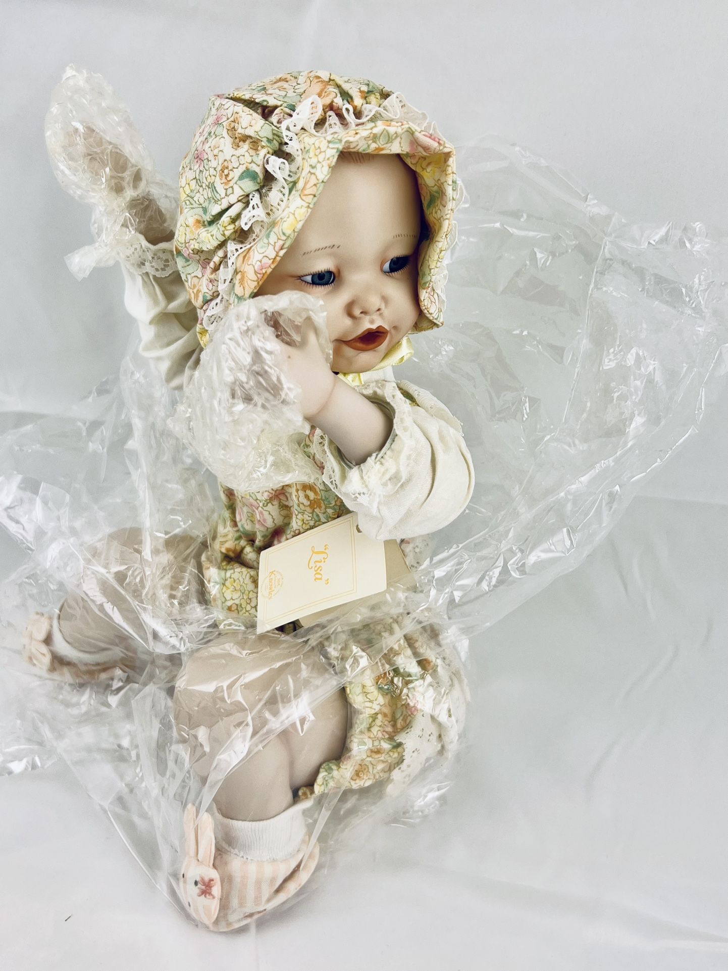 Porcelain Doll Yolanda Bellos