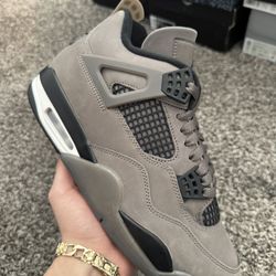 Retro 4 Cave Stone 