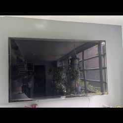 Smart TV  42”