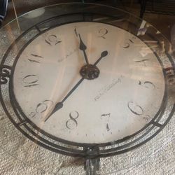 Howard Miller Clock Table