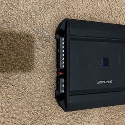 Alpine Amplifier 