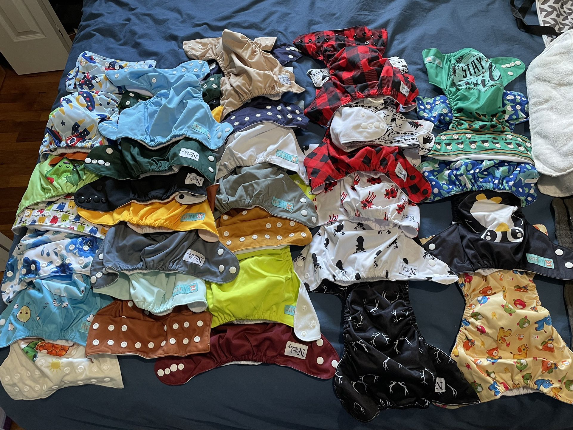 30 Cloth Diapers And Inserts