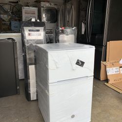 Brand New Mini Fridge 