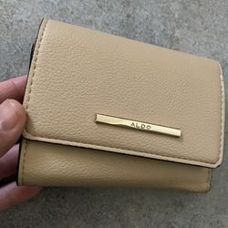 Aldo’s Wallet