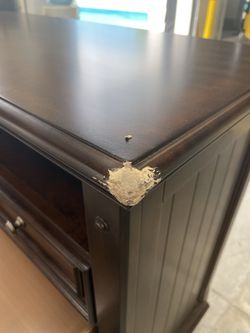 Se Reparan Muebles Cualquier Tipo De daño ,cambio De Color ,ajustes Y Demás