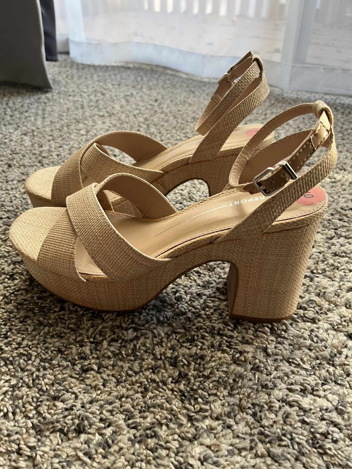 Report Wedges Size 10