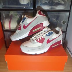 Nike Air Max 90 Athletic Club