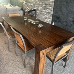 Dining Table Set