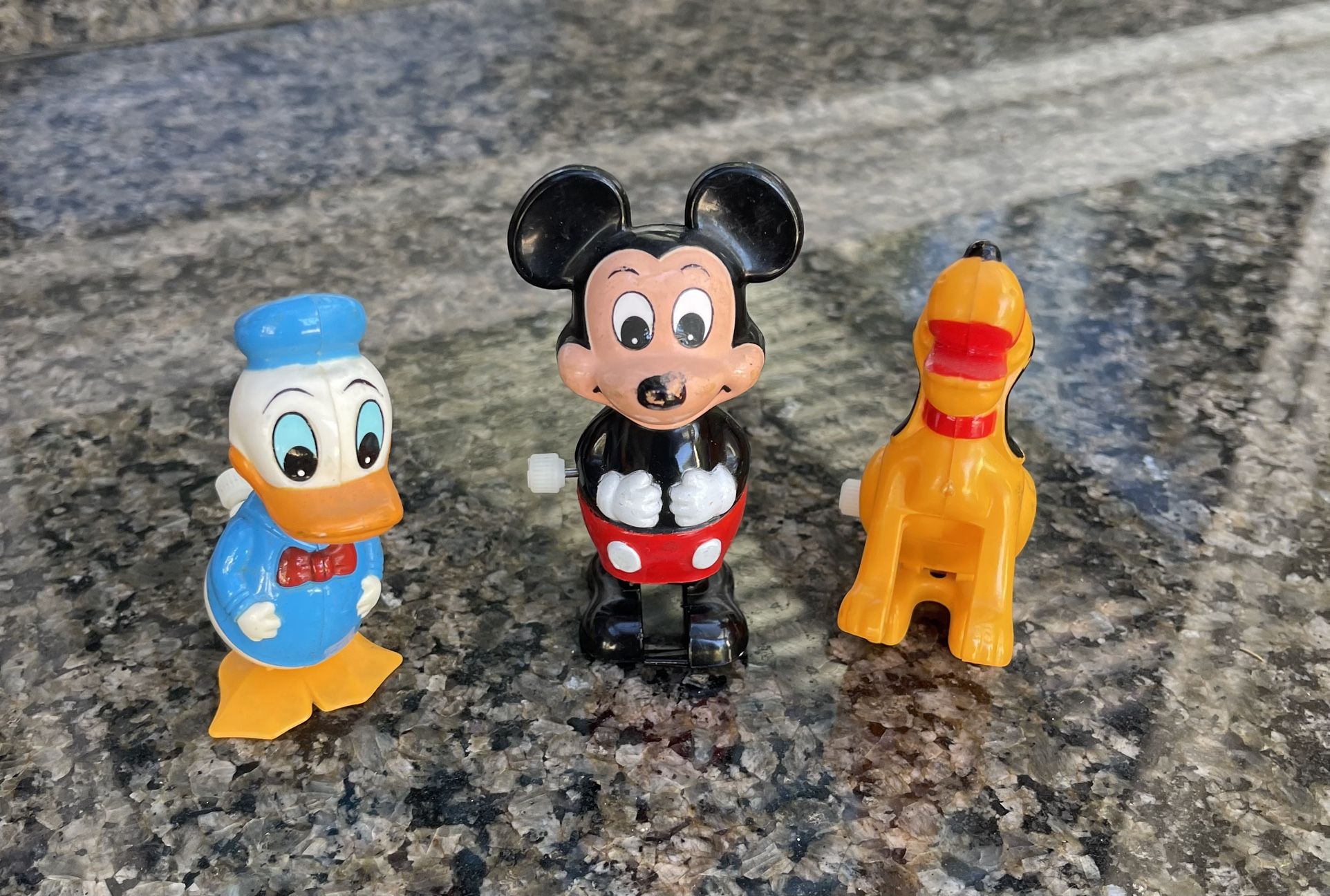 VINTAGE 1970’s Walt Disney Wind Up Figures Toys
