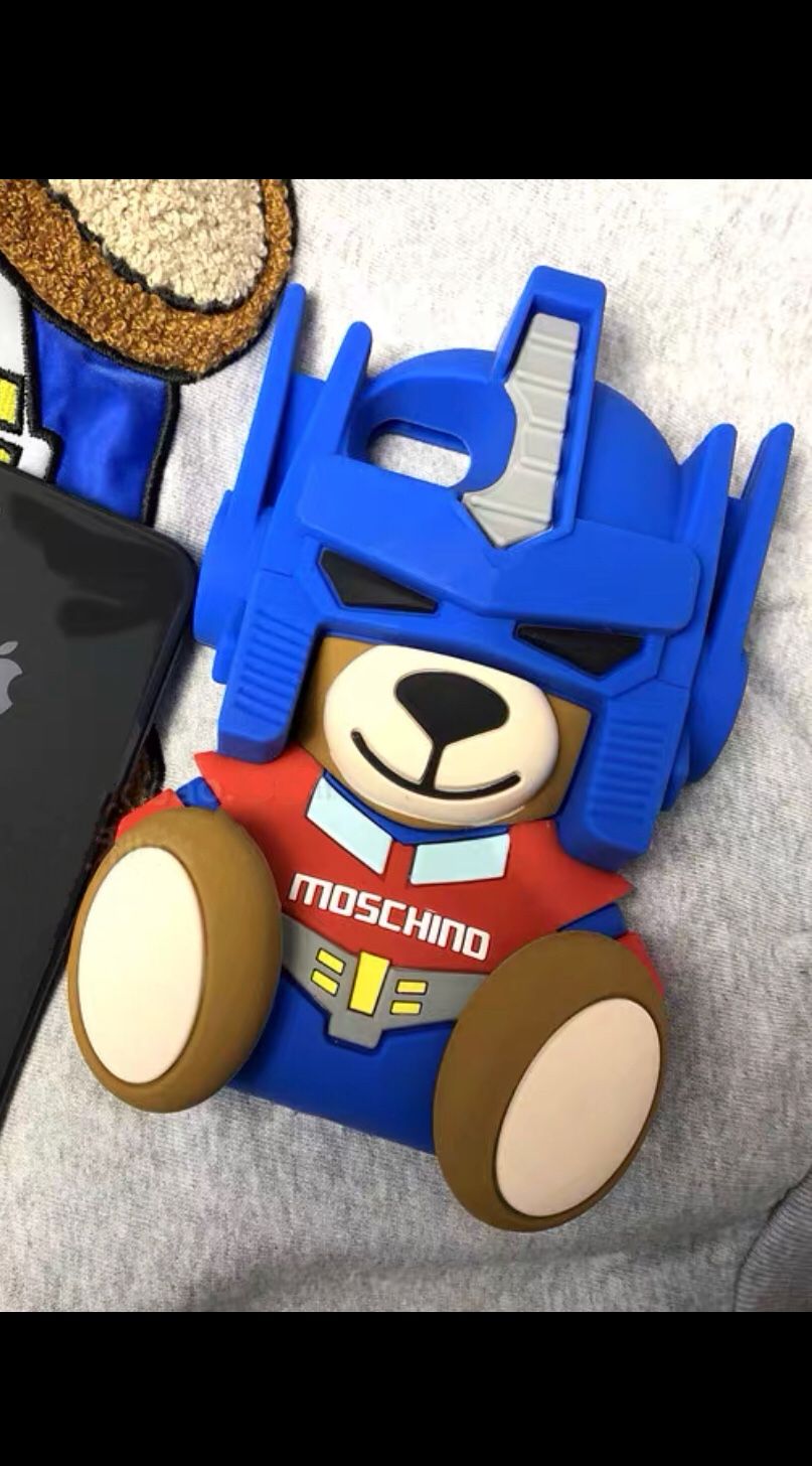 For iPhone 7 Plus, iPhone 8 Plus Use Silicone Protector Case