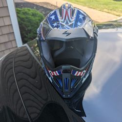 Motorcycle/Motocross Helmets