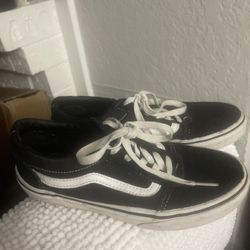 Young Kids.  Van Shoes. Size 4. 