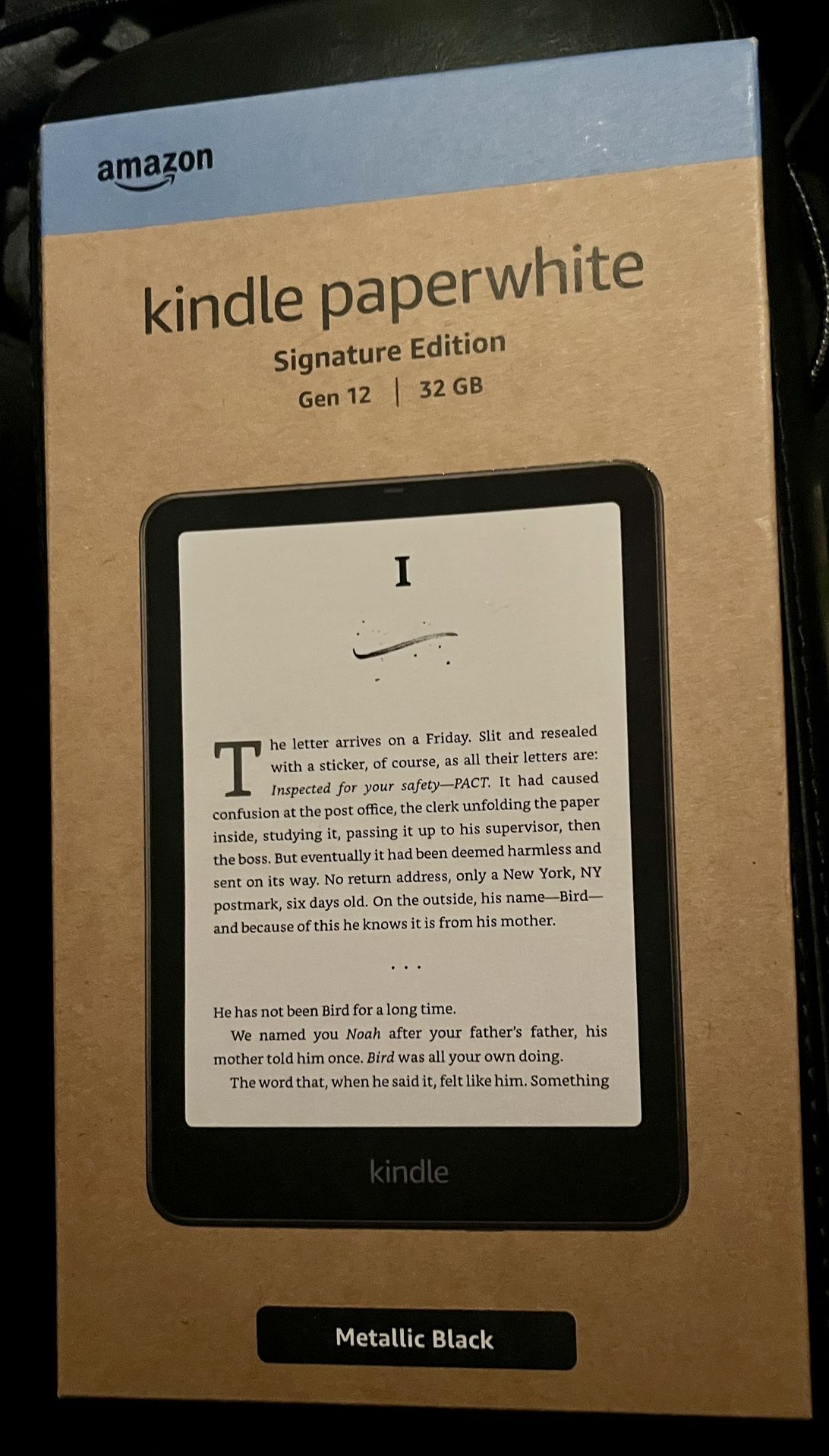 Brand New Kindle Paperwhite Signature Edition (Gen 12, 32 GB) - Metallic Black